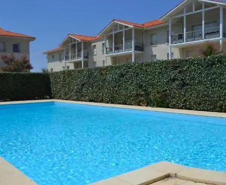 Apartment T2, Bord De Et Piscine *